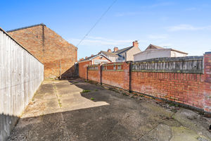 Photo 19- click for photo gallery